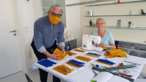 Vorbereitung Masken R. Guse und I. Guse
